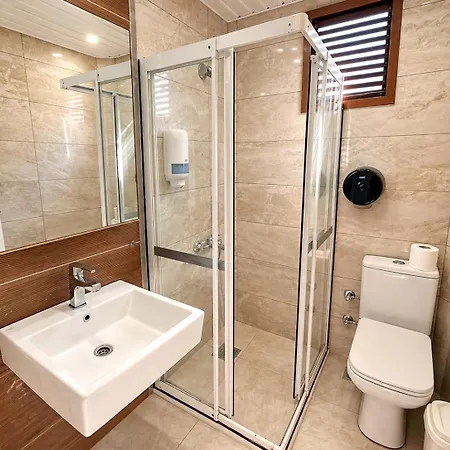 Livane Sun 4*